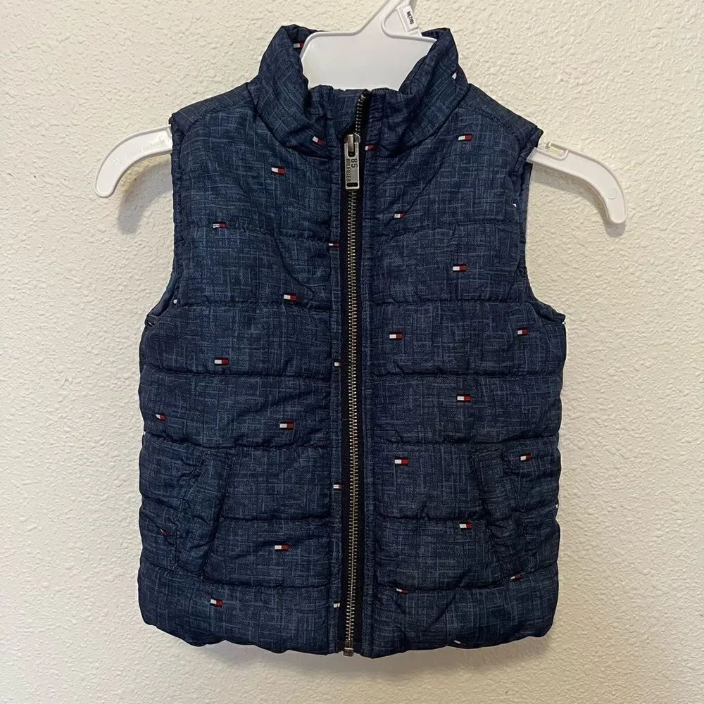 Tommy Hilfiger Toddler boy Puffer Vest, Size 2T Great Condition